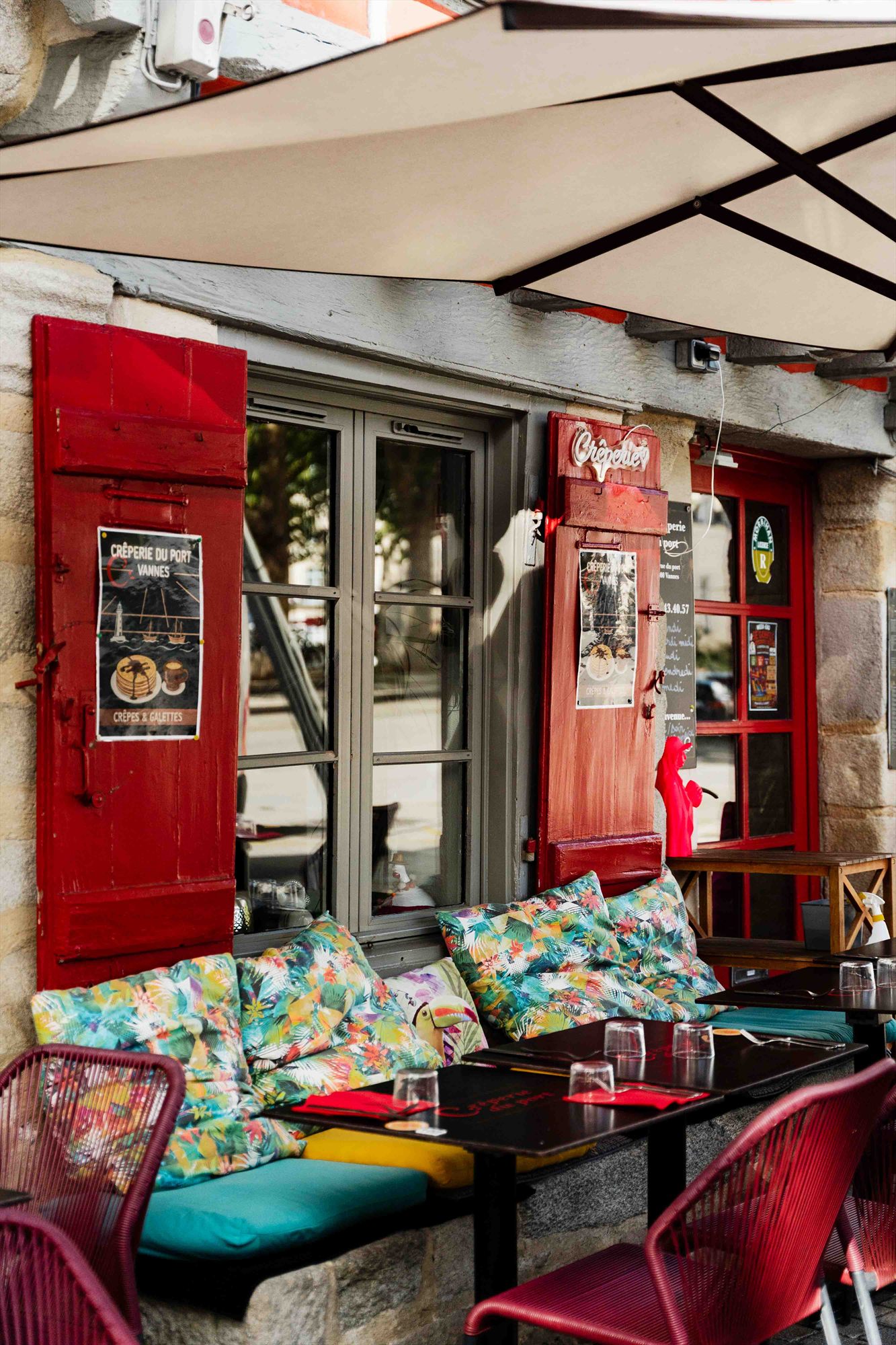 La terrasse de la Crêperie du Port à Vannes